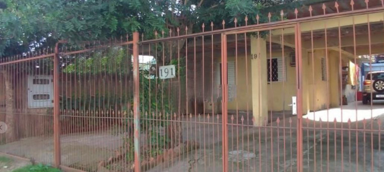 Imagem Casa com 6 Quartos à Venda, 190 m² em Camobi - - Santa Maria