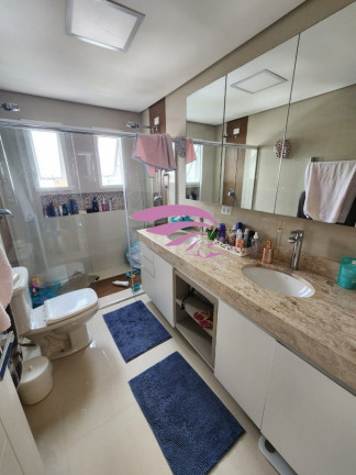 Imagem Casa com 3 Quartos à Venda, 340 m² em Bairro Alto - Curitiba Imagem Casa com 3 Quartos à Venda, 340 m² em Bairro Alto - Curitiba