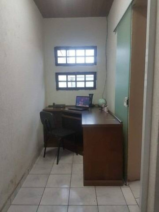 Imagem Casa com 2 Quartos à Venda, 250 m² em Parque São Luís - Taubaté Imagem Casa com 2 Quartos à Venda, 250 m² em Parque São Luís - Taubaté