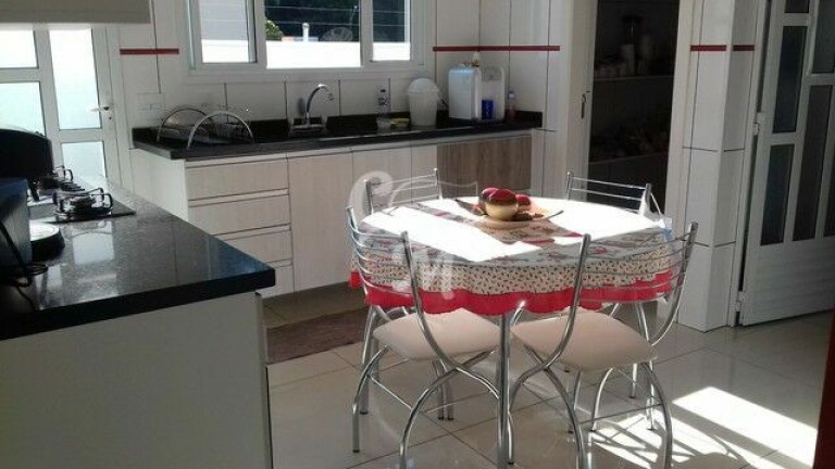 Imagem Casa com 3 Quartos à Venda, 290 m² em Jardim Caçula - Jundiaí