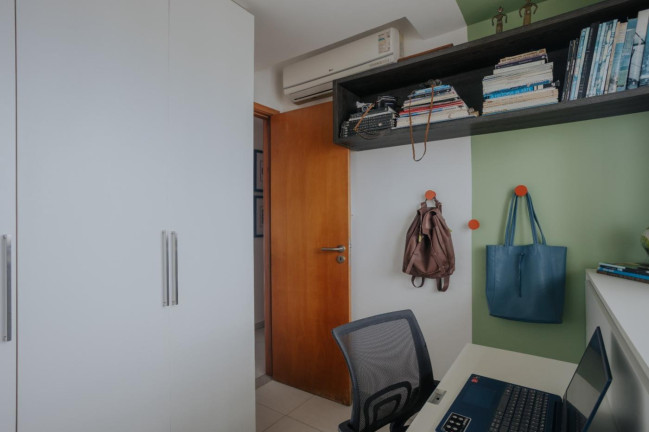 Imagem Apartamento com 2 Quartos à Venda,  em Boa Viagem - Recife