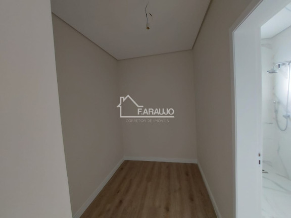 Imagem Imóvel com 3 Quartos à Venda, 200 m² em Vila Haro - Sorocaba Imagem Imóvel com 3 Quartos à Venda, 200 m² em Vila Haro - Sorocaba