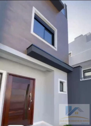 Imagem Casa com 3 Quartos à Venda, 190 m² em Bom Jesus - São José Dos Pinhais Imagem Casa com 3 Quartos à Venda, 190 m² em Bom Jesus - São José Dos Pinhais