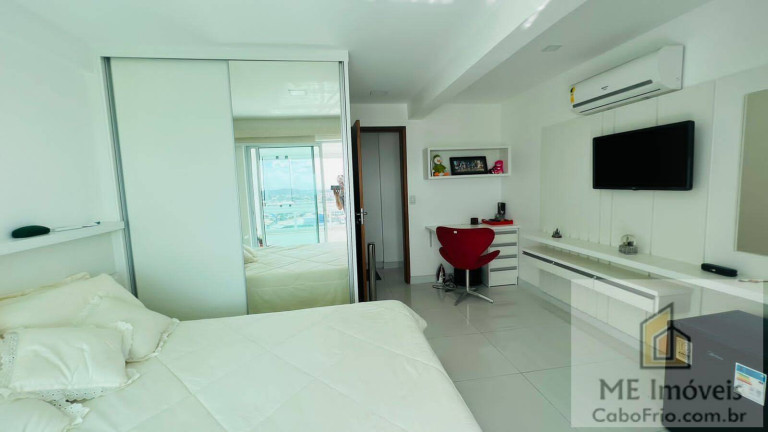 Imagem Cobertura com 3 Quartos à Venda, 198 m² em Jardim Flamboyant - Cabo Frio Imagem Cobertura com 3 Quartos à Venda, 198 m² em Jardim Flamboyant - Cabo Frio