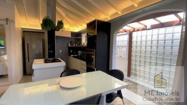Imagem Casa de Condomínio com 2 Quartos à Venda, 120 m² em Ferradura - Búzios Imagem Casa de Condomínio com 2 Quartos à Venda, 120 m² em Ferradura - Búzios