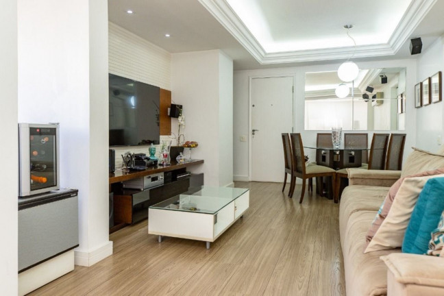 Imagem Imóvel com 2 Quartos à Venda, 97 m² em Vila Suzana - São Paulo Imagem Imóvel com 2 Quartos à Venda, 97 m² em Vila Suzana - São Paulo