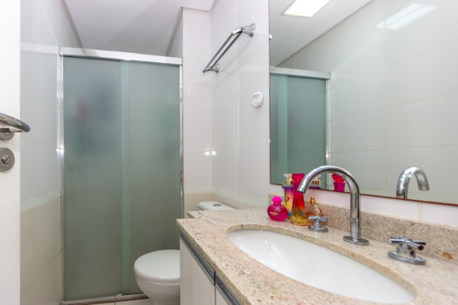 Imagem Apartamento com 3 Quartos à Venda, 101 m² em Jardim Aeroporto - São Paulo