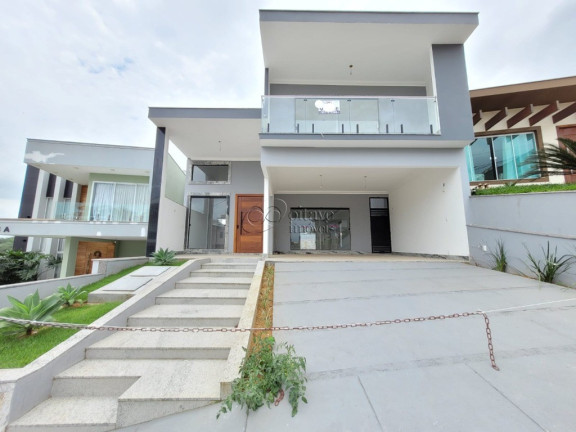 Imagem Casa com 4 Quartos à Venda, 354 m² em Lagoa - Macaé Imagem Casa com 4 Quartos à Venda, 354 m² em Lagoa - Macaé