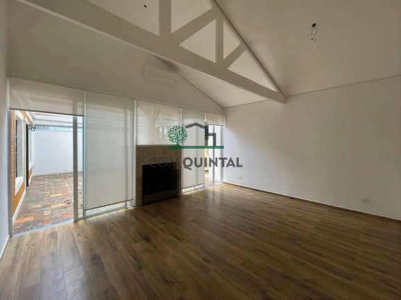 Imagem Casa com 4 Quartos à Venda, 2 m² em Do Carmo (canguera) - Cotia
