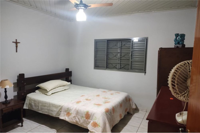 Imagem Casa com 3 Quartos à Venda, 199 m² em Nogueira - Barretos Imagem Casa com 3 Quartos à Venda, 199 m² em Nogueira - Barretos