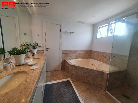 Imagem Apartamento com 4 Quartos para Alugar, 226 m² em Vila Nova Conceição - São Paulo