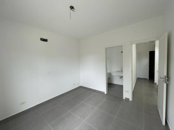 Imagem Casa com 4 Quartos à Venda, em São Sebastião Imagem Casa com 4 Quartos à Venda, em São Sebastião