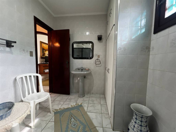 Imagem Casa com 5 Quartos à Venda, 390 m² em Flórida - Praia Grande Imagem Casa com 5 Quartos à Venda, 390 m² em Flórida - Praia Grande