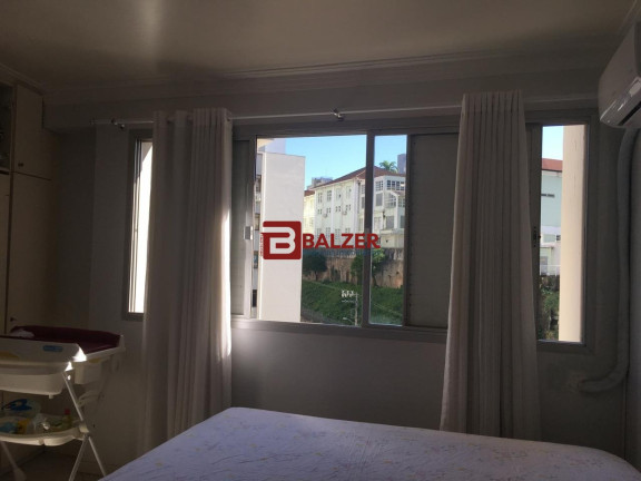 Imagem Apartamento com 1 Quarto à Venda, 61 m² em Centro - Florianópolis Imagem Apartamento com 1 Quarto à Venda, 61 m² em Centro - Florianópolis