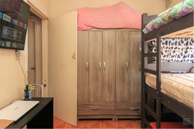 Imagem Imóvel com 2 Quartos à Venda, em Cavalhada - Porto Alegre Imagem Imóvel com 2 Quartos à Venda, em Cavalhada - Porto Alegre