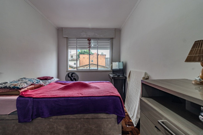 Imagem Imóvel com 2 Quartos à Venda, 56 m² em Menino Deus - Porto Alegre Imagem Imóvel com 2 Quartos à Venda, 56 m² em Menino Deus - Porto Alegre