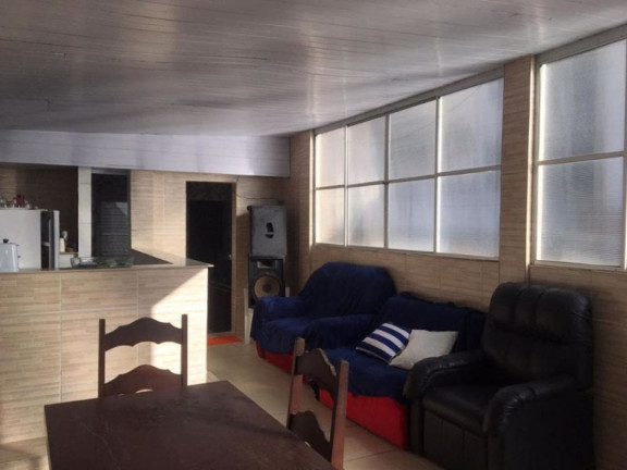 Imagem Casa com 8 Quartos à Venda, 250 m² em Dois De Julho - Salvador Imagem Casa com 8 Quartos à Venda, 250 m² em Dois De Julho - Salvador