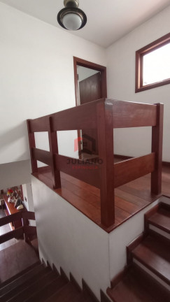 Imagem Casa com 4 Quartos à Venda, 308 m² em Chácara Das Pedras - Porto Alegre Imagem Casa com 4 Quartos à Venda, 308 m² em Chácara Das Pedras - Porto Alegre