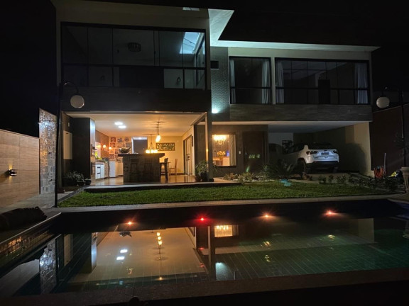 Imagem Casa com 4 Quartos à Venda, 300 m² em Perocão - Guarapari Imagem Casa com 4 Quartos à Venda, 300 m² em Perocão - Guarapari