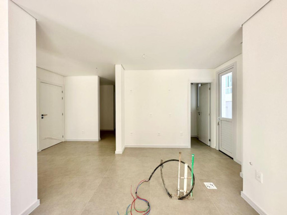 Imagem Casa com 4 Quartos à Venda, 246 m² em Navegantes - Capao Da Canoa Imagem Casa com 4 Quartos à Venda, 246 m² em Navegantes - Capao Da Canoa