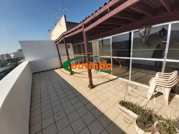Imagem Cobertura com 3 Quartos à Venda, 180 m² em Tijuca - Rio De Janeiro Imagem Cobertura com 3 Quartos à Venda, 180 m² em Tijuca - Rio De Janeiro