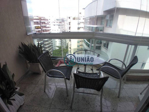 Imagem Cobertura com 4 Quartos à Venda, 290 m² em Icaraí - Niterói