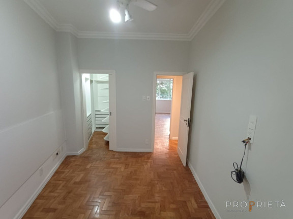 Imagem Apartamento com 3 Quartos à Venda, 180 m² em Copacabana - Rio De Janeiro
