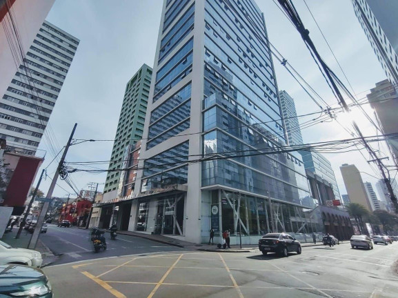 Sala Comercial à Venda, 38 m² em Centro - Curitiba