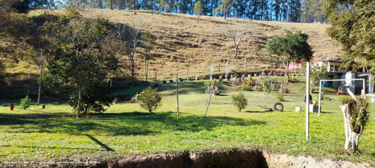 Chácara à Venda,  em Ferreira - Nazaré Paulista