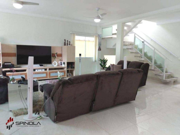 Imagem Casa com 4 Quartos à Venda, 232 m² em Balneário Flórida - Praia Grande Imagem Casa com 4 Quartos à Venda, 232 m² em Balneário Flórida - Praia Grande