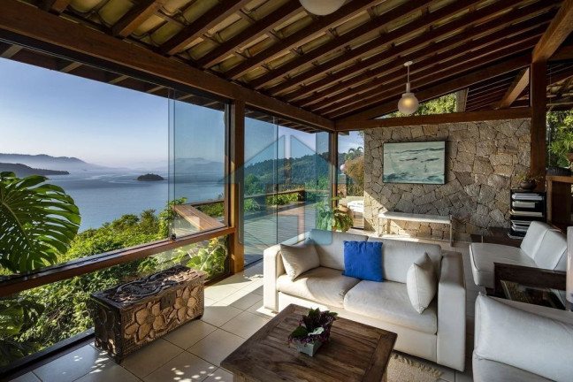 Imagem Casa com 5 Quartos à Venda, 35.320 m² em Piraquara - Angra Dos Reis Imagem Casa com 5 Quartos à Venda, 35.320 m² em Piraquara - Angra Dos Reis