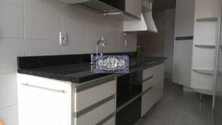 Imagem Apartamento com 3 Quartos à Venda, 200 m² em Icaraí - Niterói Imagem Apartamento com 3 Quartos à Venda, 200 m² em Icaraí - Niterói