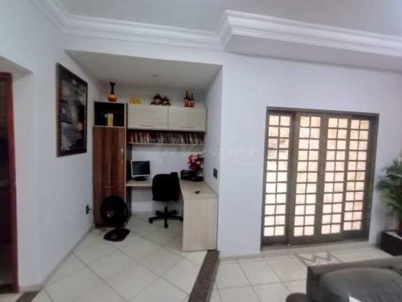 Imagem Sobrado com 4 Quartos à Venda, 218 m² em Vila Lucy - Goiânia Imagem Sobrado com 4 Quartos à Venda, 218 m² em Vila Lucy - Goiânia