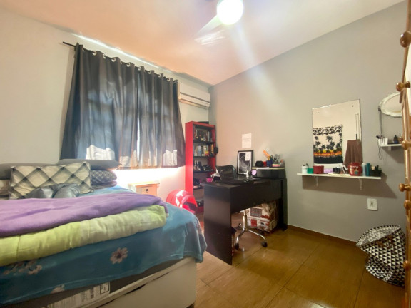 Imagem Casa com 4 Quartos à Venda, 200 m² em Barreiros - São José