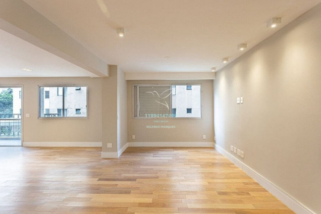 Imagem Apartamento com 2 Quartos à Venda, 161 m² em Moema - São Paulo