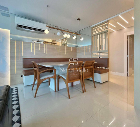 Imagem Apartamento com 3 Quartos à Venda, 135 m² em 2 Quadra Centro - Balneário Camboriú Imagem Apartamento com 3 Quartos à Venda, 135 m² em 2 Quadra Centro - Balneário Camboriú