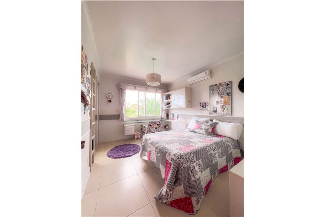 Imagem Casa com 4 Quartos à Venda, em São Lucas - Viamão Imagem Casa com 4 Quartos à Venda, em São Lucas - Viamão