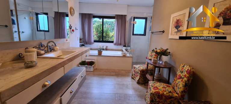 Imagem Casa de Condomínio com 3 Quartos à Venda, 557 m² em Granja Viana - Cotia Imagem Casa de Condomínio com 3 Quartos à Venda, 557 m² em Granja Viana - Cotia