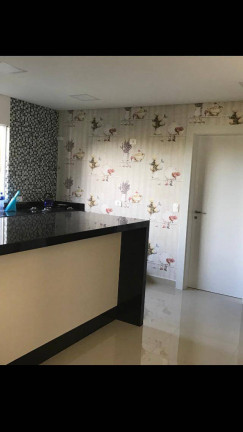 Imagem Casa de Condomínio com 4 Quartos para Alugar, 250 m² em Santa Felicidade - Curitiba