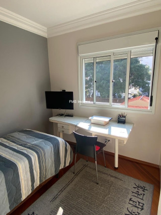 Imagem Imóvel com 4 Quartos à Venda, 144 m² em Moema - São Paulo Imagem Imóvel com 4 Quartos à Venda, 144 m² em Moema - São Paulo