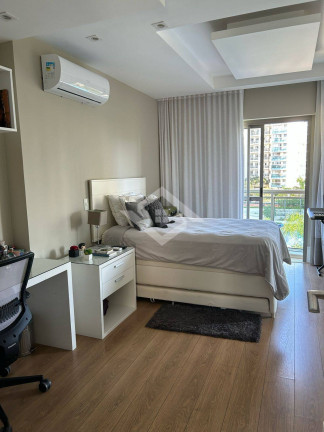 Imagem Apartamento com 4 Quartos à Venda, 233 m² em Barra Da Tijuca - Rio De Janeiro