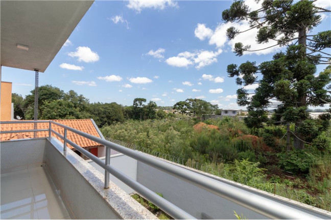 Imagem Casa com 3 Quartos à Venda, 218 m² em Pilarzinho - Curitiba Imagem Casa com 3 Quartos à Venda, 218 m² em Pilarzinho - Curitiba