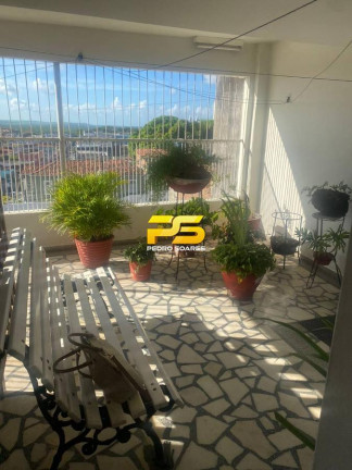 Imagem Casa com 3 Quartos à Venda, 180 m² em Trincheiras - João Pessoa