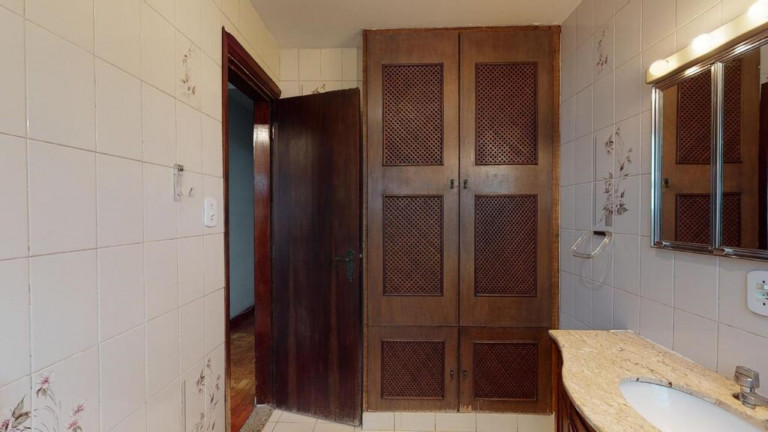 Imagem Imóvel com 3 Quartos à Venda, 135 m² em Bela Vista - São Paulo Imagem Imóvel com 3 Quartos à Venda, 135 m² em Bela Vista - São Paulo