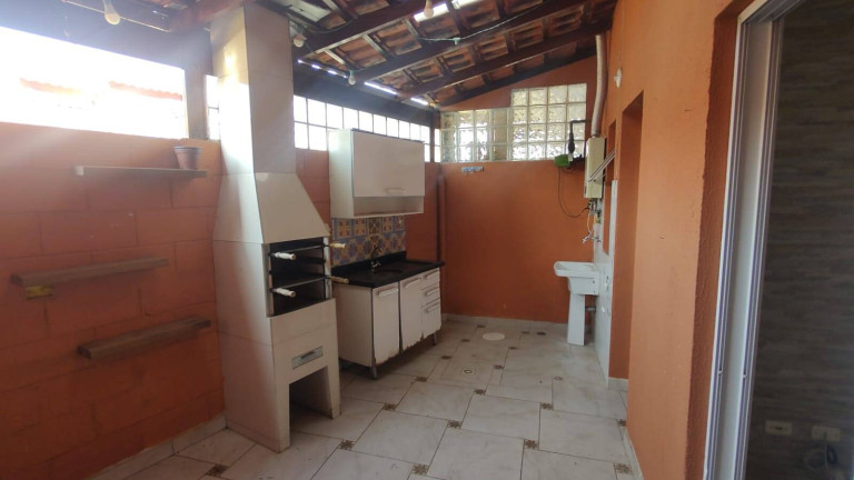 Imagem Casa de Condomínio com 3 Quartos para Alugar, 136 m² em Paisagem Renoir - Cotia