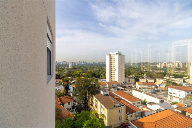 Imagem Imóvel com 2 Quartos à Venda,  em Alto De Pinheiros - São Paulo