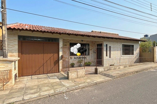Imagem Casa com 2 Quartos à Venda, 101 m² em Vila Nova - Porto Alegre Imagem Casa com 2 Quartos à Venda, 101 m² em Vila Nova - Porto Alegre