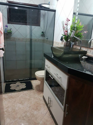 Imagem Casa com 4 Quartos à Venda, 238 m² em Parque Rosário - Campos Dos Goytacazes Imagem Casa com 4 Quartos à Venda, 238 m² em Parque Rosário - Campos Dos Goytacazes