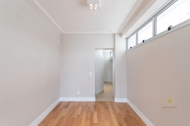 Imagem Apartamento com 2 Quartos à Venda, 210 m² em Higienópolis - São Paulo Imagem Apartamento com 2 Quartos à Venda, 210 m² em Higienópolis - São Paulo
