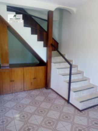 Imagem Sobrado com 3 Quartos à Venda, 250 m² em Mailasqui - São Roque Imagem Sobrado com 3 Quartos à Venda, 250 m² em Mailasqui - São Roque